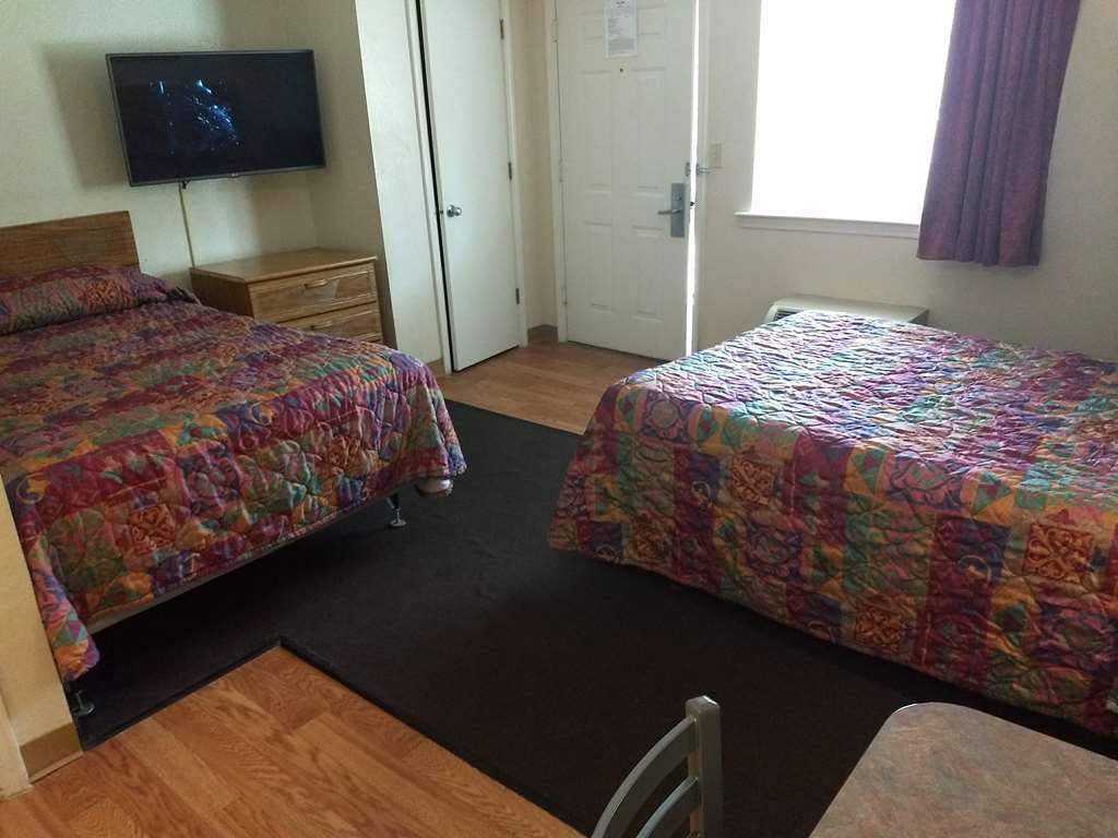 Intown Suites Extended Stay Dallas Tx - Plano Tx Room photo